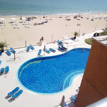 Seafront Im
