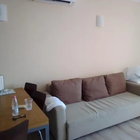 Appartamento Seafront Im Obzor
