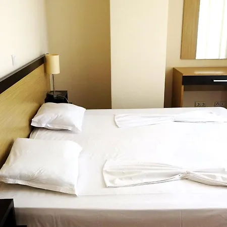 Seafront Im شقة *