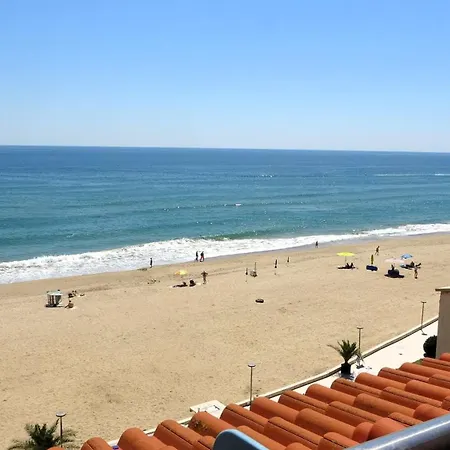 Seafront Im Apartamento